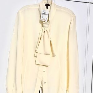 Escada Designer Blouse NEW WITH TAGS Cream Bow ORIGINAL $375